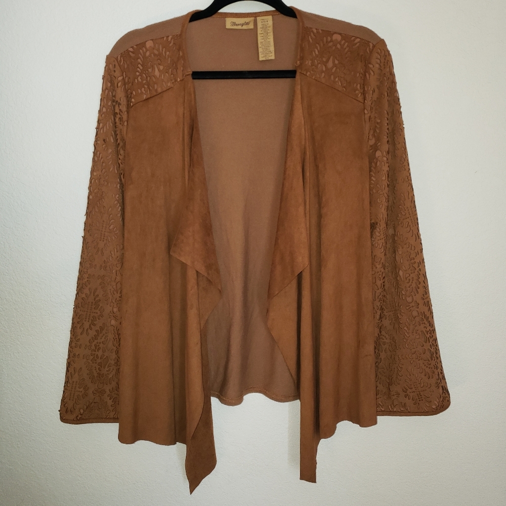 Light pullover
